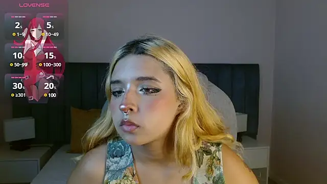 april bunnyy online show from December 30, 2024, 7:32 pm