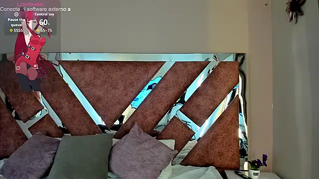 Snapshot of Larabrooks chatting on October 15, 2025, 7:14 pm Larabrooks online show from October 15, 2025, 7:14 pm