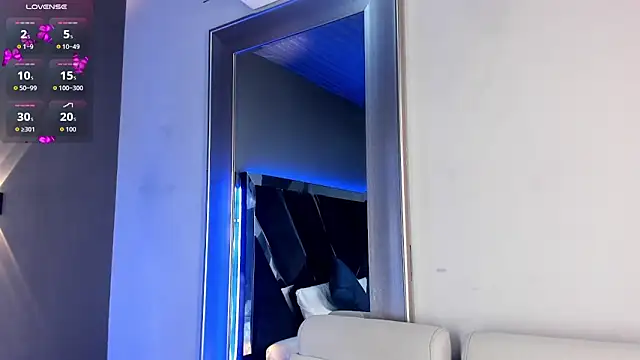 Larabrooks online show from June 9, 2026, 5:57 pm