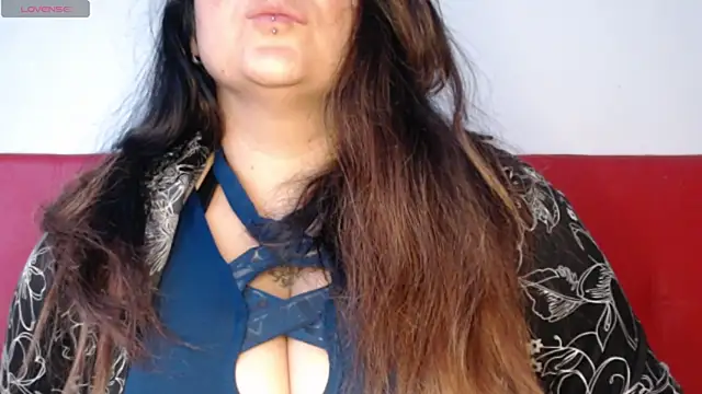 amydeepqueen online show from December 13, 2024, 11:34 am