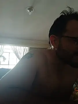 Snapshot of SbasTone_Muscle chatting on July 15, 2026, 2:11 pm SbasTone Muscle online show from July 15, 2026, 2:11 pm
