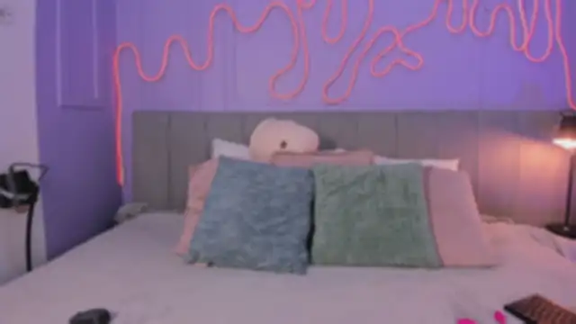 Mai higurashi online show from September 30, 2025, 7:52 pm