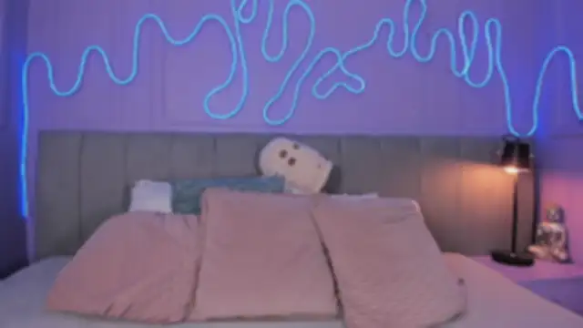 Mai higurashi online show from October 23, 2025, 7:56 pm