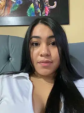 AmorMia online show from September 10, 2025, 10:10 pm