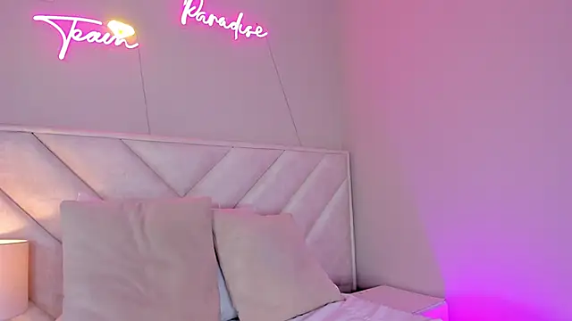  angela x online show from February 13, 2025, 5:54 pm