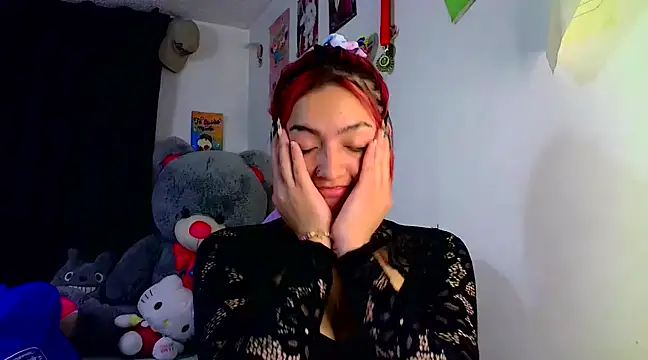 Snapshot of lucycherry__ chatting on March 6, 2025, 11:09 pm lucycherry online show from March 6, 2025, 11:09 pm