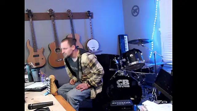 Snapshot of itsjameswebbscope chatting on February 11, 2026, 4:56 pm itsjameswebbscope online show from February 11, 2026, 4:56 pm