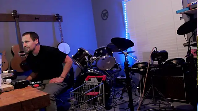 Snapshot of itsjameswebbscope chatting on March 11, 2026, 11:27 am itsjameswebbscope online show from March 11, 2026, 11:27 am