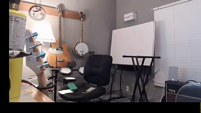 Snapshot of itsjameswebbscope chatting on March 24, 2026, 8:41 am itsjameswebbscope online show from March 24, 2026, 8:41 am