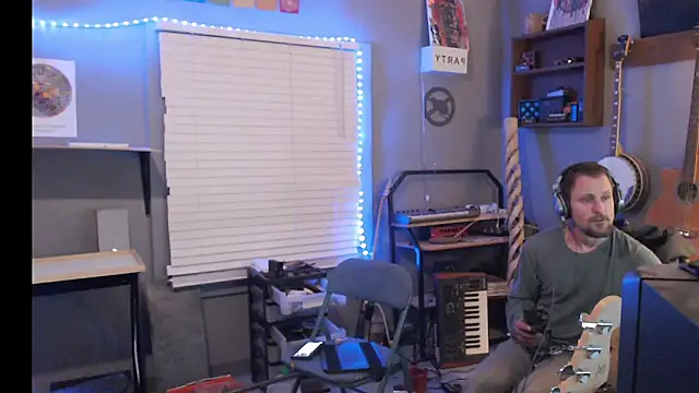itsjameswebbscope online show from April 28, 2026, 5:34 am