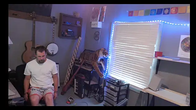 itsjameswebbscope online show from May 2, 2026, 10:04 pm