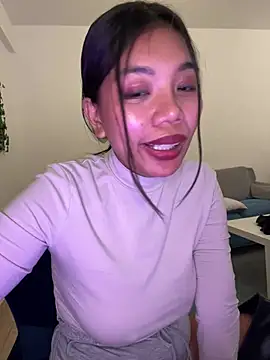 Snapshot of NaughtyMe chatting on January 18, 2025, 11:44 pm NaughtyMe online show from January 18, 2025, 11:44 pm