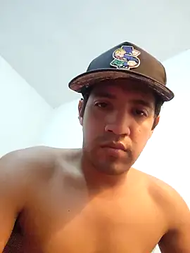 LiosArmando420 online show from December 3, 2025, 9:57 pm