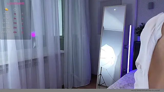 KisssAmmeli online show from December 9, 2024, 10:54 am