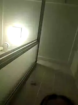 Snapshot of Linda_999 chatting on February 17, 2026, 2:41 am Linda 999 online show from February 17, 2026, 2:41 am