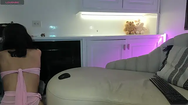 Snapshot of Cameron_cutee chatting on September 29, 2025, 11:37 am Cameron cutee online show from September 29, 2025, 11:37 am