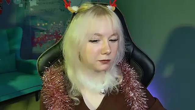 NancyMartinez online show from December 25, 2024, 4:11 pm