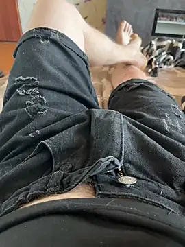 red red00 online show from March 19, 2026, 7:34 am