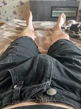 red red00 online show from March 27, 2026, 7:14 am