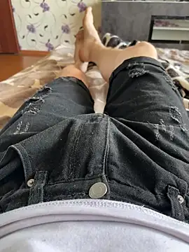 red red00 online show from April 6, 2026, 8:59 am