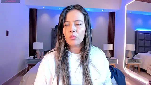 Susann Ross online show from October 5, 2025, 11:52 am