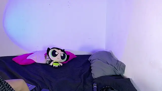 Snapshot of KetraWesttt chatting on October 30, 2025, 4:58 am KetraWesttt online show from October 30, 2025, 4:58 am