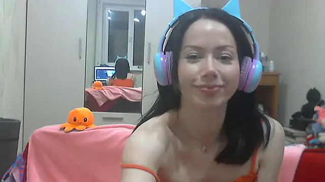 Snapshot of SashaGrinch chatting on January 26, 2025, 6:48 pm SashaGrinch online show from January 26, 2025, 6:48 pm