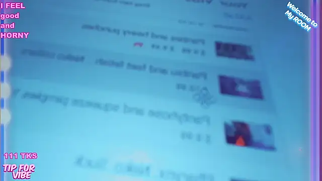 Toxic Ellies online show from December 22, 2024, 3:11 pm