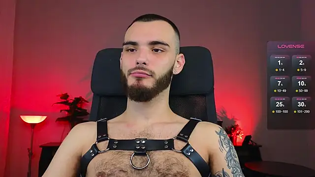 Snapshot of xteddy_bear chatting on January 17, 2025, 8:33 pm xteddy bear online show from January 17, 2025, 8:33 pm