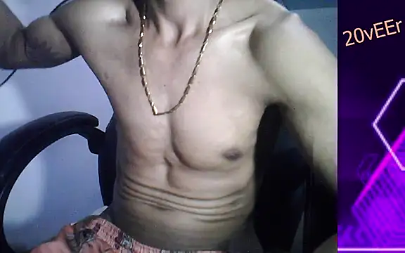 Snapshot of 20vEEr chatting on February 18, 2025, 12:37 am 20vEEr online show from February 18, 2025, 12:37 am