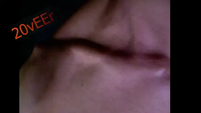 20vEEr online show from December 22, 2025, 10:29 pm