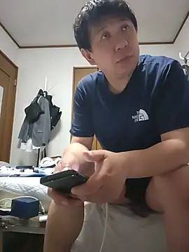 Snapshot of 07YUKIO chatting on July 13, 2026, 3:04 pm 07YUKIO online show from July 13, 2026, 3:04 pm