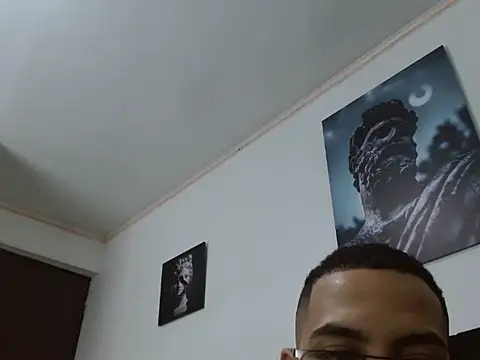 Hendry  online show from December 15, 2024, 11:31 pm