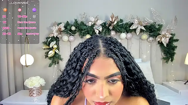 atenea roberts online show from December 3, 2024, 3:30 am