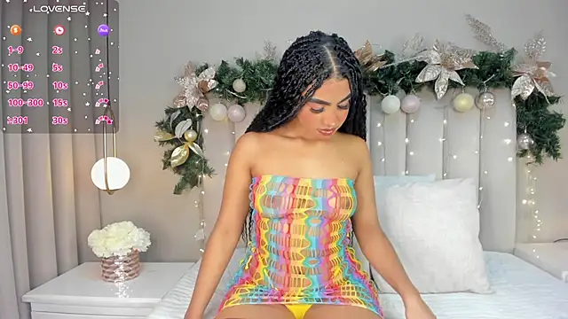 atenea roberts online show from December 5, 2024, 10:34 pm