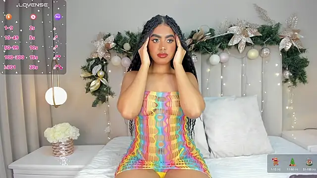 atenea roberts online show from December 6, 2024, 2:13 am