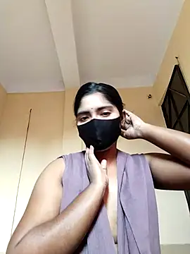 Lina-Rose online show from October 16, 2025, 3:07 am