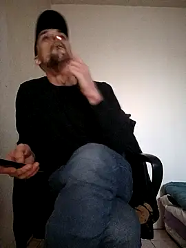 Snapshot of kx93 chatting on January 7, 2025, 2:30 pm kx93 online show from January 7, 2025, 2:30 pm