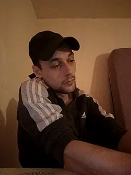 kx93 online show from November 11, 2025, 11:27 pm