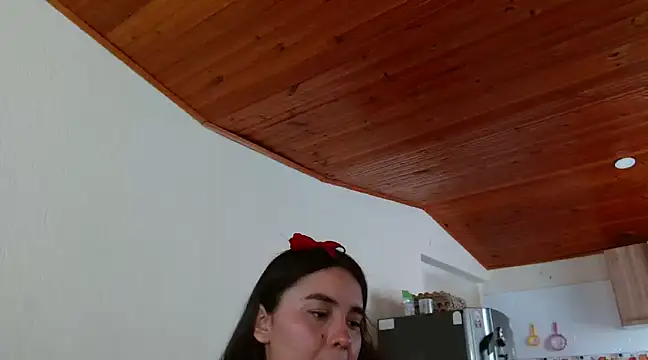 Cuty sexy hot online show from December 14, 2024, 2:31 pm