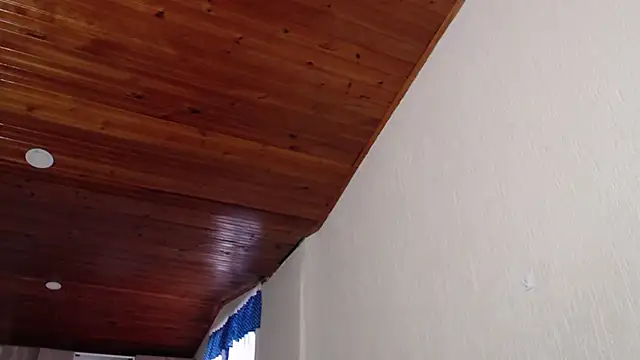 Snapshot of Cuty_sexy_hot chatting on October 10, 2025, 11:09 am Cuty sexy hot online show from October 10, 2025, 11:09 am