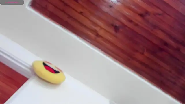 Cuty sexy hot online show from July 10, 2026, 11:57 am