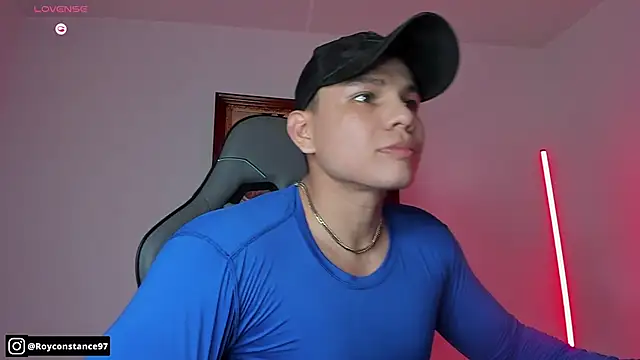 RoyConstance online show from November 12, 2025, 4:02 am