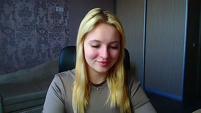 Snapshot of Milka_kiss_ chatting on February 9, 2026, 11:58 am Milka kiss online show from February 9, 2026, 11:58 am