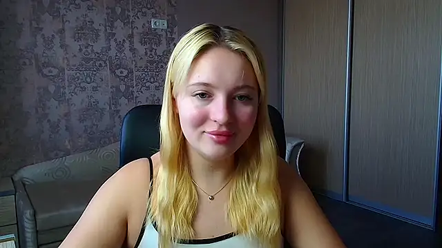 Snapshot of Milka_kiss_ chatting on February 28, 2026, 10:49 am Milka kiss online show from February 28, 2026, 10:49 am