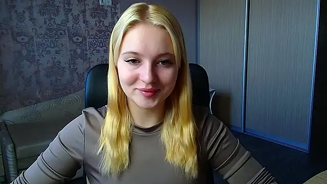 Snapshot of Milka_kiss_ chatting on March 7, 2026, 11:51 am Milka kiss online show from March 7, 2026, 11:51 am