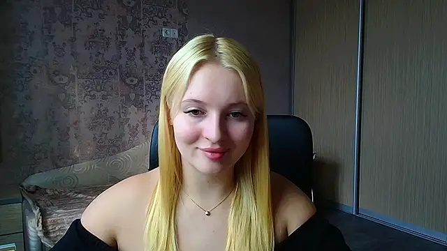 Snapshot of Milka_kiss_ chatting on March 17, 2026, 1:03 pm Milka kiss online show from March 17, 2026, 1:03 pm