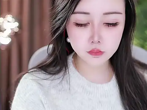 Qiaoqiao  online show from January 10, 2025, 7:25 am