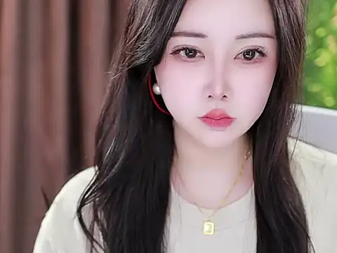 Qiaoqiao  online show from January 23, 2025, 10:01 am