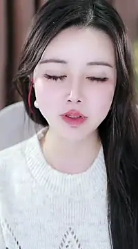 Qiaoqiao  online show from January 23, 2025, 7:29 pm